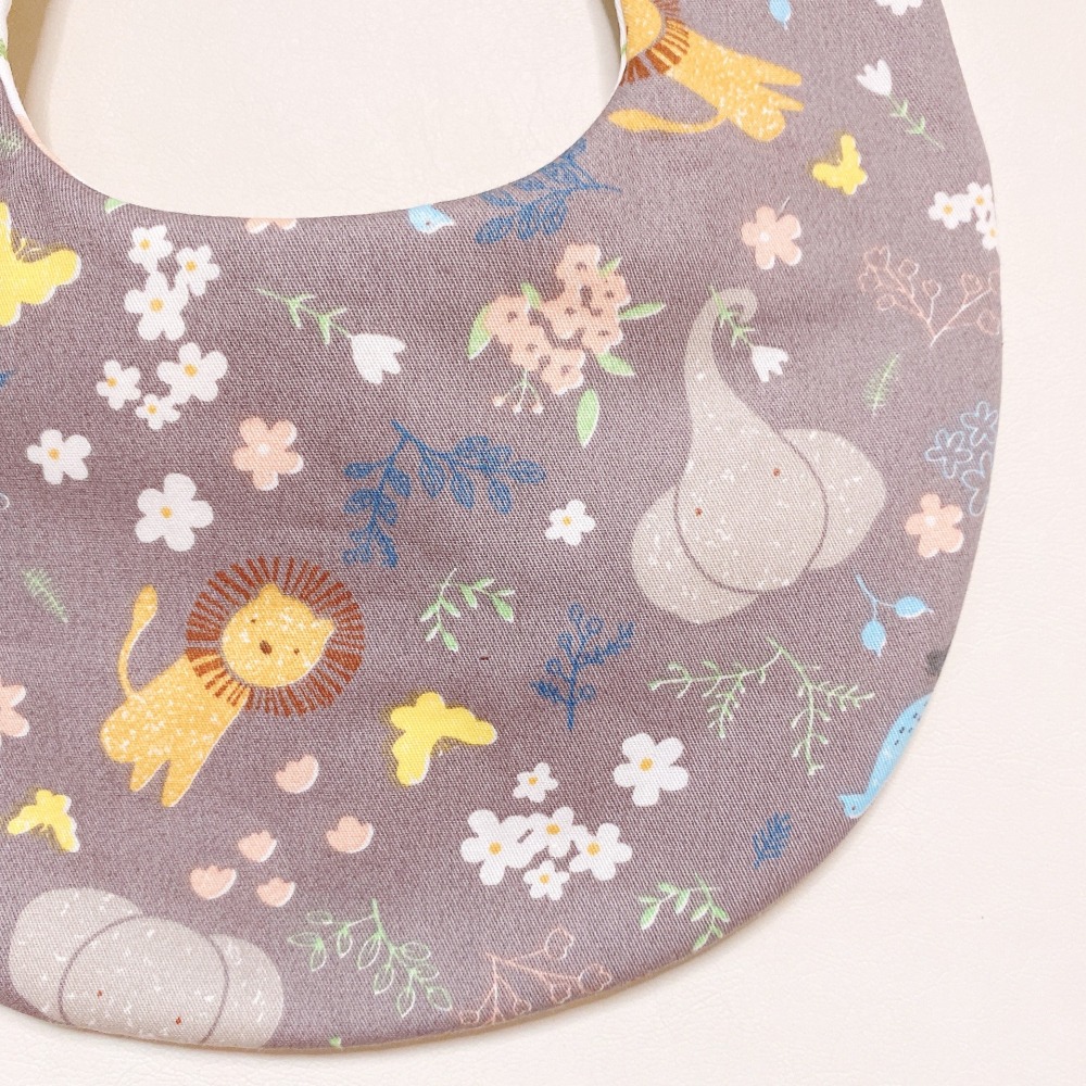 【babysheep】8層棉可愛動物們圍兜 蛋型圓兜 男寶圍兜 圍兜兜 雙面圍兜 寶寶口水巾 手作圍兜 口水巾 吸水兜-細節圖6
