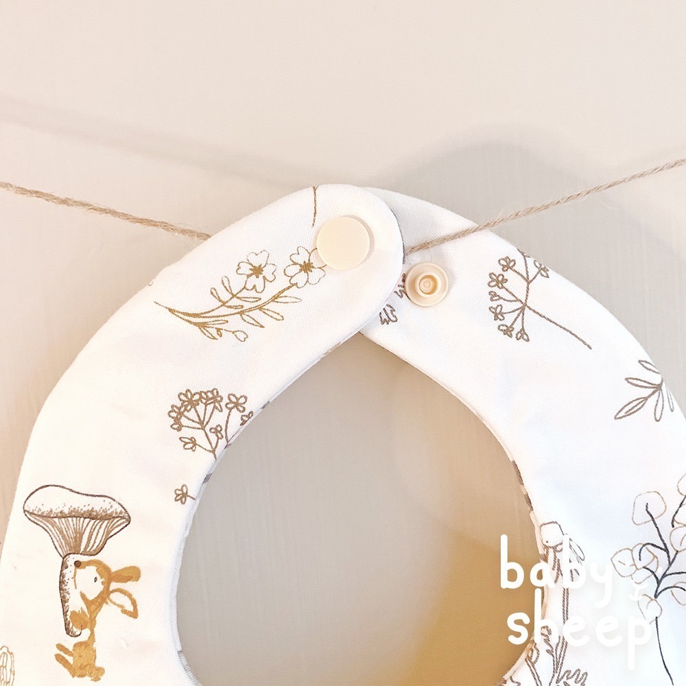 【babysheep】8層小花松鼠圍兜 蛋型圓兜 女寶圍兜 圍兜兜 寶寶口水巾 手作圍兜 圍兜 口水巾 吸水兜 女寶-細節圖3