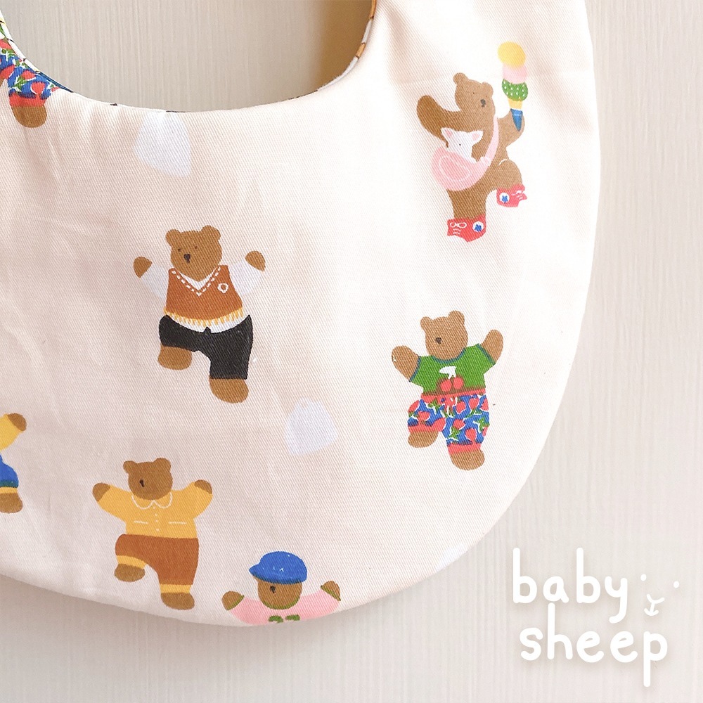 【babysheep】8層棉快樂熊圍兜 蛋型兜 熊熊們 小熊口水巾 韓系風格 熊熊吸水兜 口水巾 吸水兜 好搭 手作-細節圖2