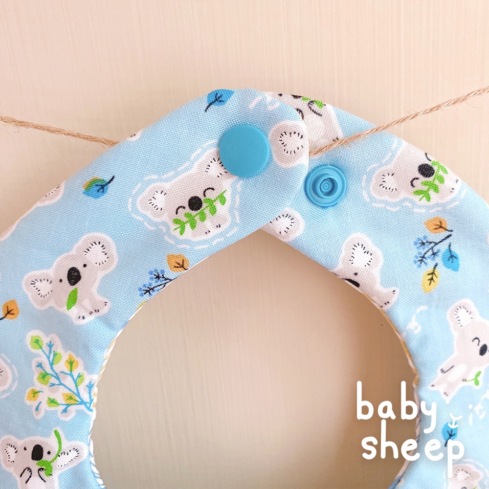 【babysheep】韓製8層棉藍天無尾熊口水巾 動物 無尾熊 尤加利葉 藍天 藍色 好搭 手作圍兜 圍兜 吸水兜 手作-細節圖3