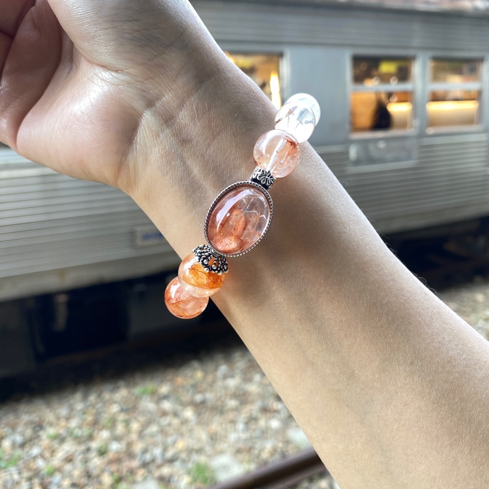 復古半夢窗 透體紅膠花 流年開運 增加氣場 適合有做生意的人-細節圖2