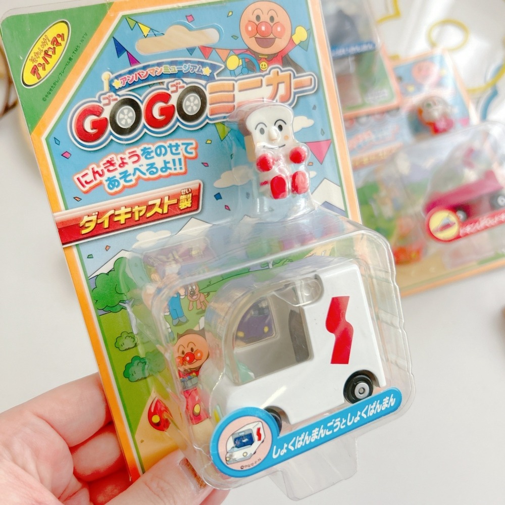 🎈彩虹尾巴🎈麵包超人GOGO小車系列 小病毒 吐司超人 玩具車 紅精靈 UFO 小汽車 吐司超人號-細節圖4