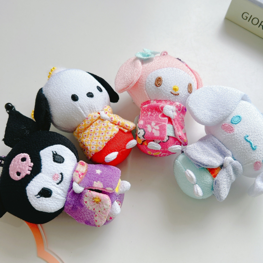 🎈彩虹尾巴🎈三麗鷗和服絨毛珠鍊吊飾 美樂蒂 大耳狗 酷洛米 帕恰狗 手機吊飾-細節圖6