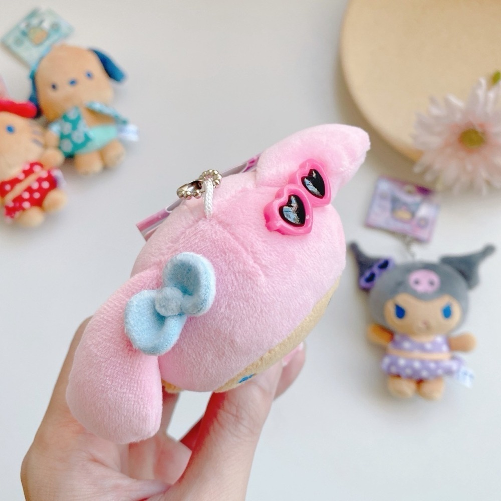 🎈彩虹尾巴🎈三麗鷗太陽眼鏡烤焦系列珠鍊娃娃吊飾 美樂蒂 KITTY 絨毛玩偶吊飾 曬黑泳衣 日燒 烤焦 夏日 游泳-細節圖6