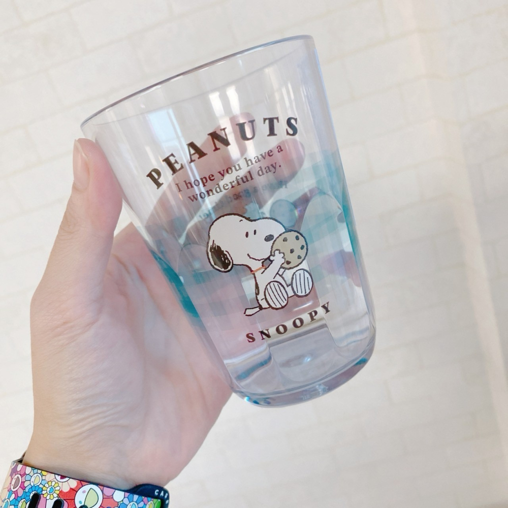 🎈彩虹尾巴🎈日本製史努比格紋系列大容量水杯💦日本製 SNOOPY 史奴比 杯子 塑膠杯 OLAF 歐拉夫 奧拉夫-細節圖4