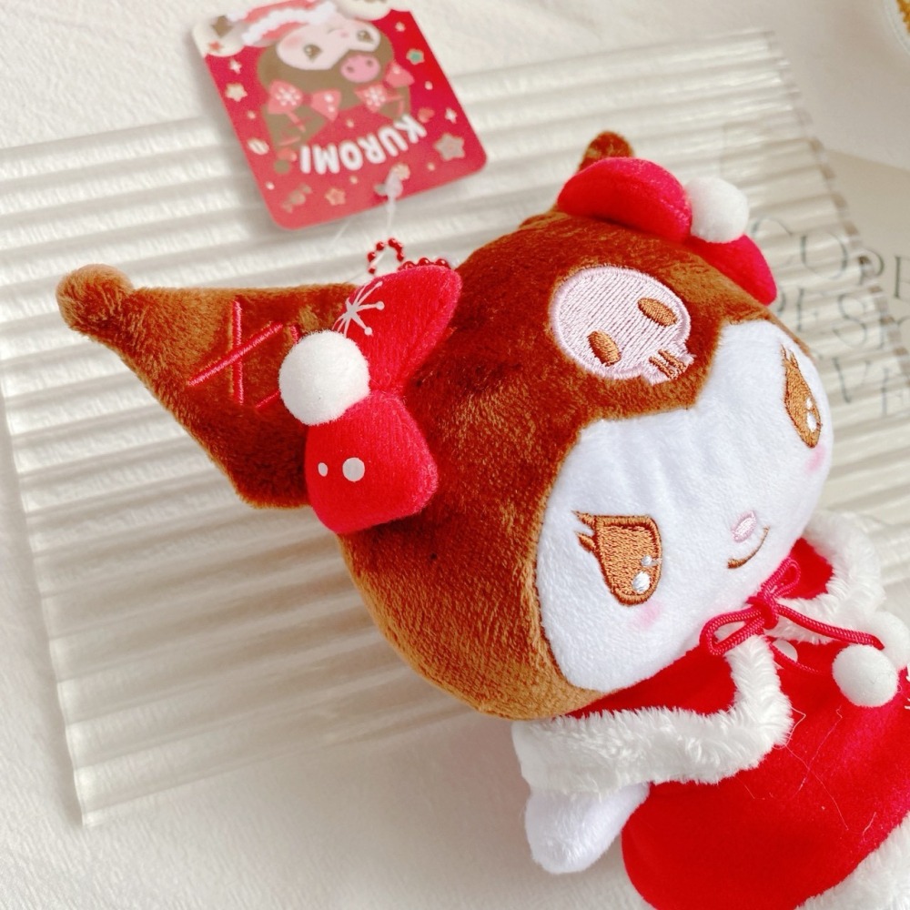 🎈彩虹尾巴🎈三麗鷗冬季披風系列珠鍊娃娃包吊飾 KITTY 美樂蒂 大耳狗 酷洛米 聖誕系列 紅色 緞帶 聖誕節-細節圖6