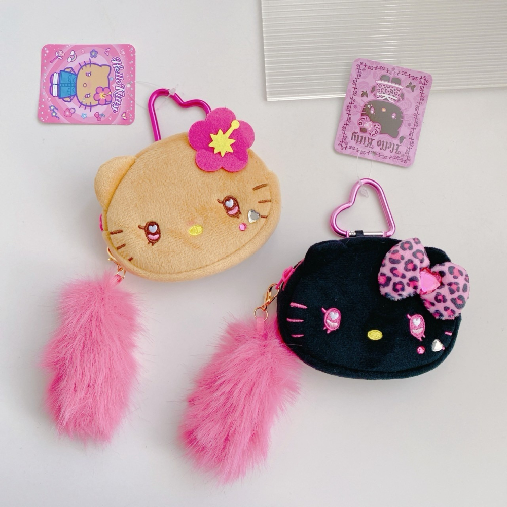 🎈彩虹尾巴🎈三麗鷗水汪汪豹紋系列大臉愛心扣零錢包 KITTY 平成辣妹 愛心扣環 絨毛大頭玩偶 蝴蝶結 水鑽裝飾 凱-細節圖3