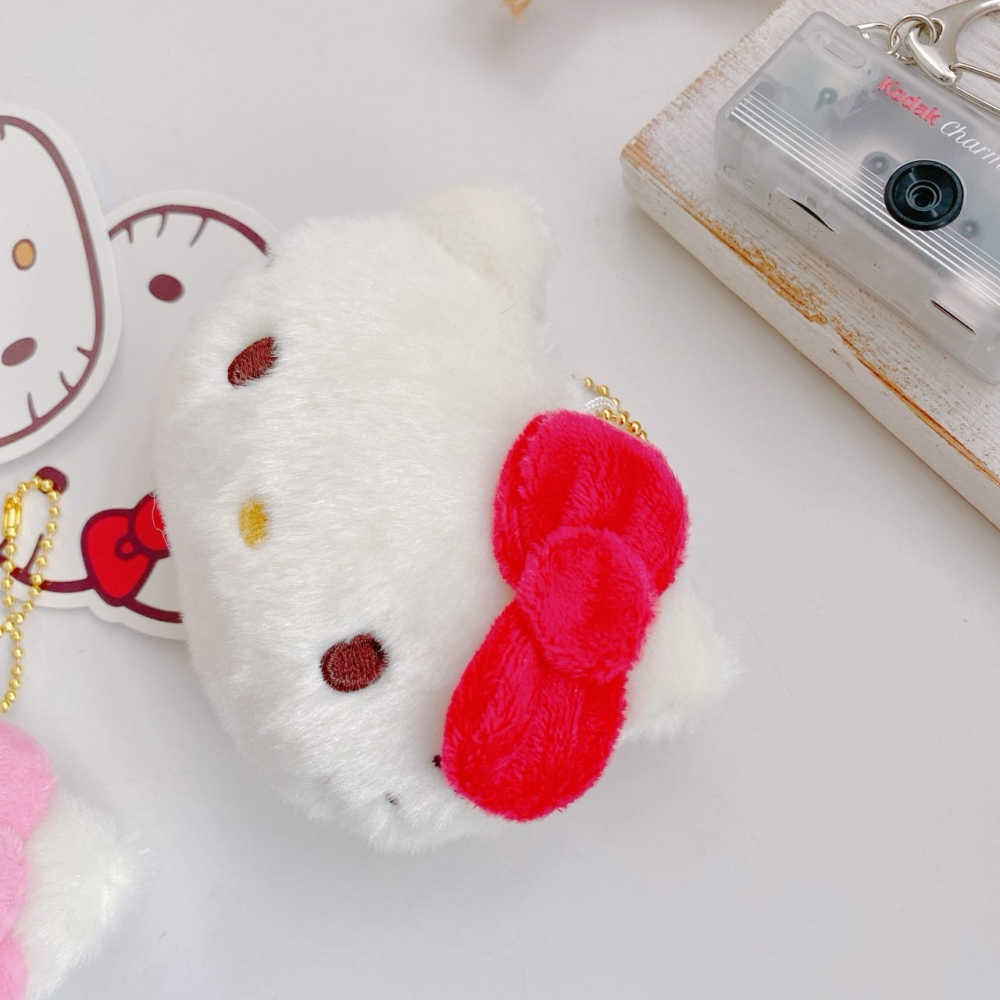 🎈彩虹尾巴🎈KITTY70年代系列大臉萬用包附珠鍊 凱蒂貓 大臉 大頭 絨毛 零錢包 絨毛吊飾 蝴蝶結-細節圖4