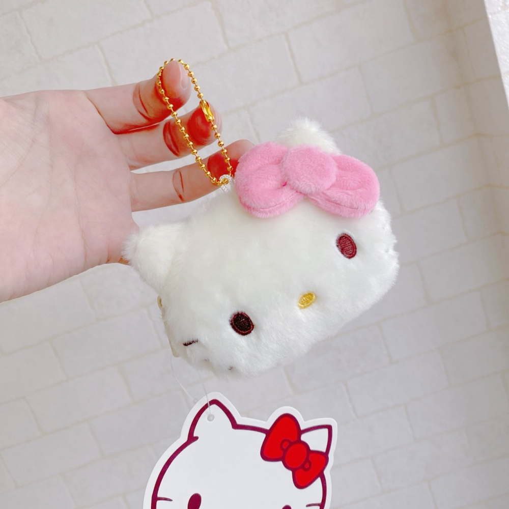 🎈彩虹尾巴🎈KITTY70年代系列大臉萬用包附珠鍊 凱蒂貓 大臉 大頭 絨毛 零錢包 絨毛吊飾 蝴蝶結-細節圖7