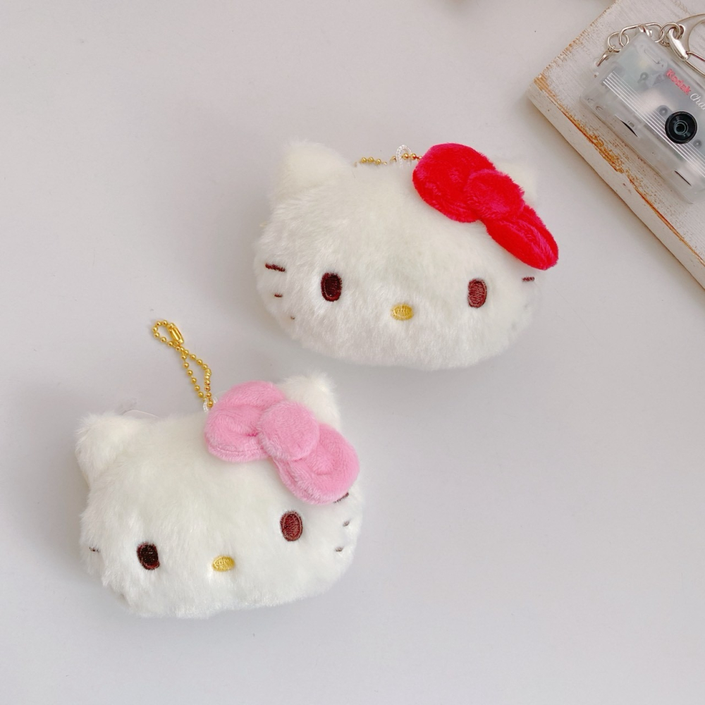 🎈彩虹尾巴🎈KITTY70年代系列大臉萬用包附珠鍊 凱蒂貓 大臉 大頭 絨毛 零錢包 絨毛吊飾 蝴蝶結-細節圖8