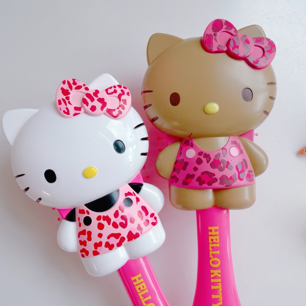 🎈彩虹尾巴🎈KITTY豹紋系列造型梳子 凱蒂貓 泳裝豹紋 手拿梳 曬黑 日燒-細節圖2