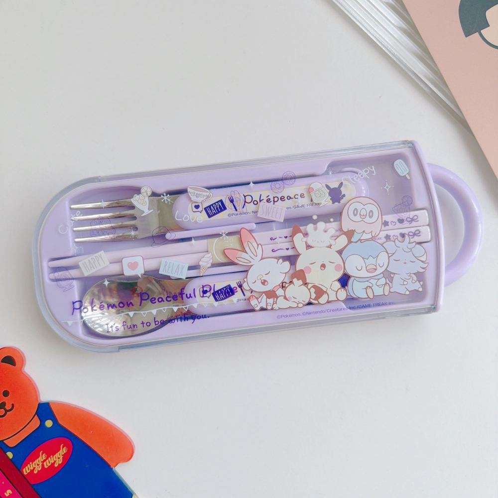 🎈彩虹尾巴🎈日本製寶可夢精靈抗菌三件餐具組 皮卡丘 波加曼 紫色 兒童餐具 環保餐具-細節圖6