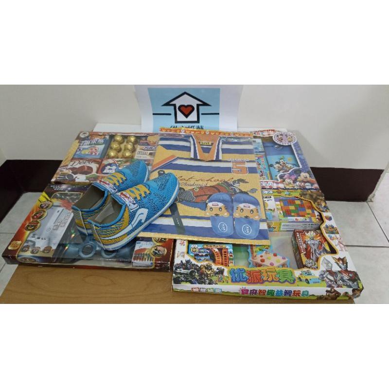 〔從心紙藝〕台灣現貨成品 (男童)紙紮兒童套裝組 紙紮童衣 紙紮童鞋 紙紮文具 紙紮玩具 紙紮零食-細節圖2