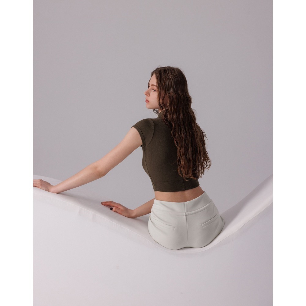 PAZZO POLO領柔彈小辣上衣(深咖/S)-細節圖5