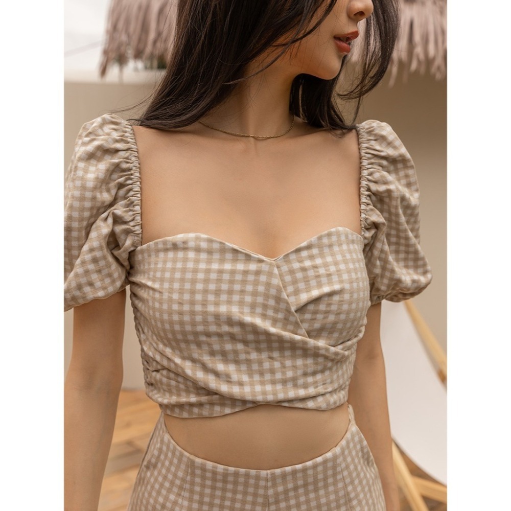 Mercci22 格紋造型澎袖上衣+質感格紋短褲(杏/S)(Into the wild聯名款-Leslie)-細節圖3