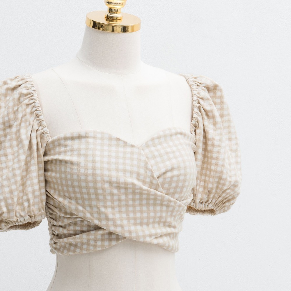 Mercci22 格紋造型澎袖上衣+質感格紋短褲(杏/S)(Into the wild聯名款-Leslie)-細節圖10