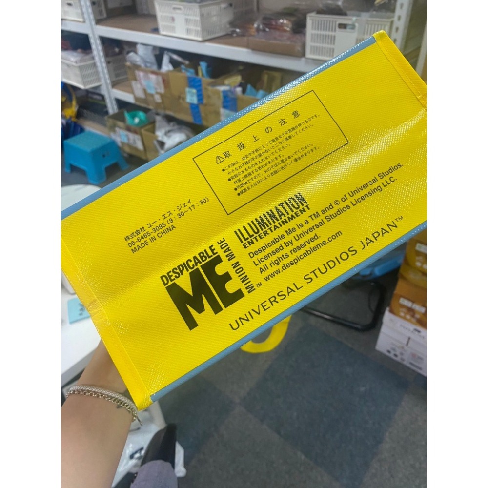 ✨失心瘋頻道✨⚠現貨⚠日本境內 日本環球購物袋小小兵 實拍圖 小小兵雙面圖案購物袋 拉鍊款-細節圖3