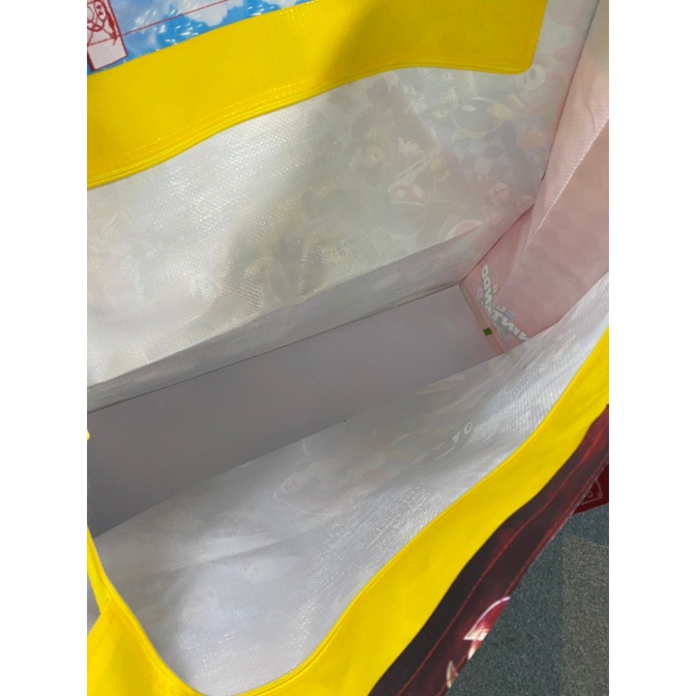 ✨失心瘋頻道✨⚠現貨⚠日本境內 日本環球購物袋小小兵 實拍圖 小小兵雙面圖案購物袋 拉鍊款-細節圖5