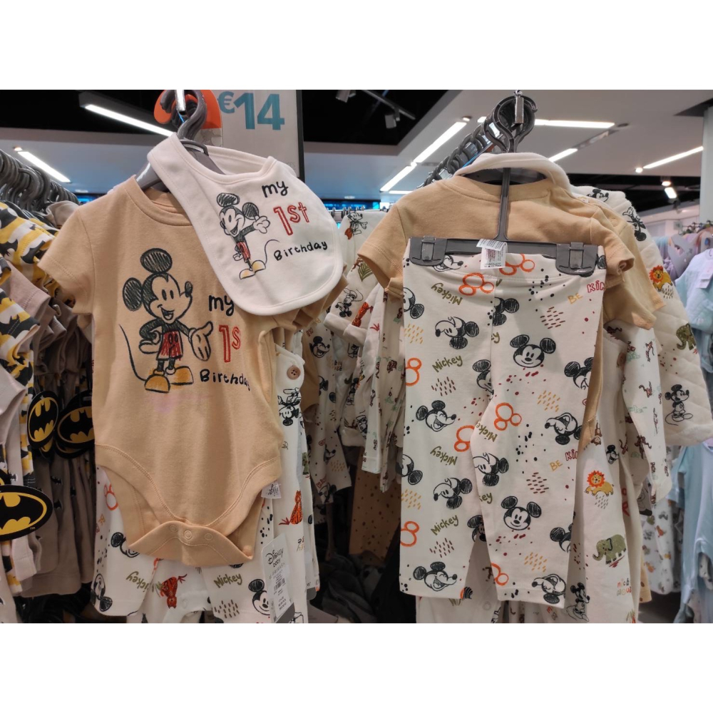 🧡現貨🧡歐洲連線代購 Primark Disney 迪士尼 米奇 包屁衣 男寶 女寶 週歲 套裝 抓周套裝 生日套裝-細節圖2