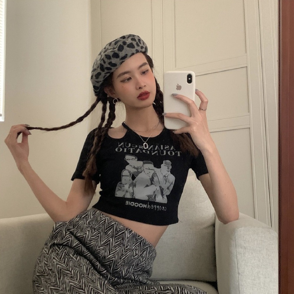 【JDUDS】美式性感單肩心機簍空 短版上衣 復古INS風格 顯瘦短袖上衣 顯瘦 修身 舒適 短T-細節圖4