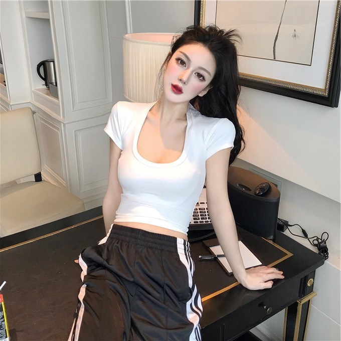 【JDUDS】大地色系 深U領素T│5色│短袖T恤 修身 顯瘦 短版T恤 性感-細節圖4