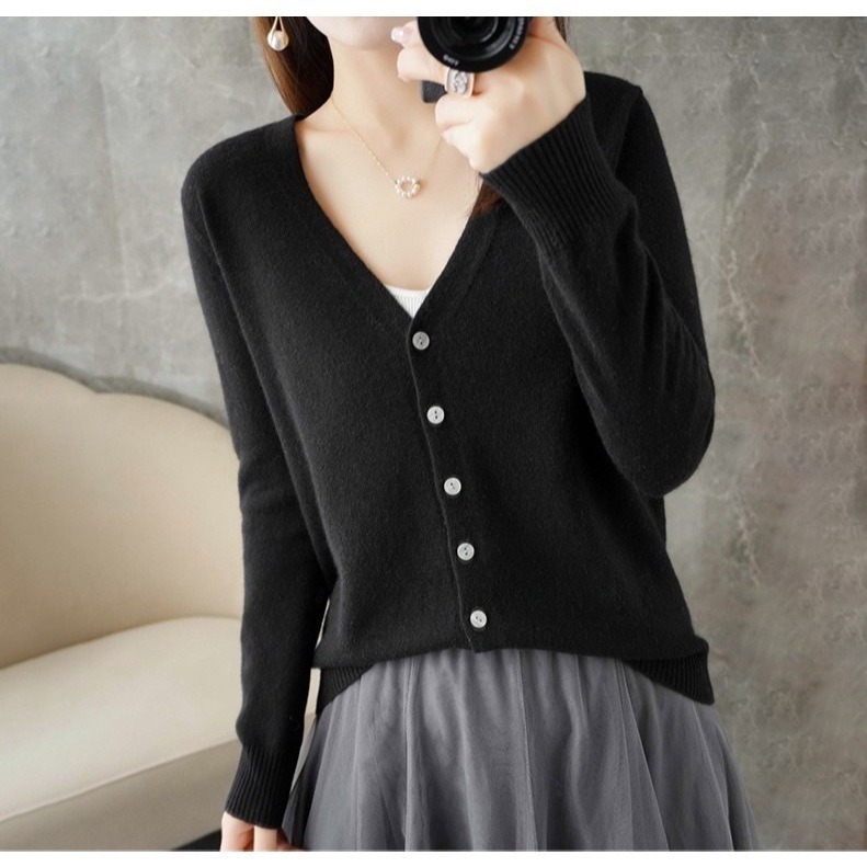 【JDUDS】百搭親膚仿羊绒衫針織外套 100%舒適V領針織外套 長袖 包心紗 外套毛衣外套-規格圖9