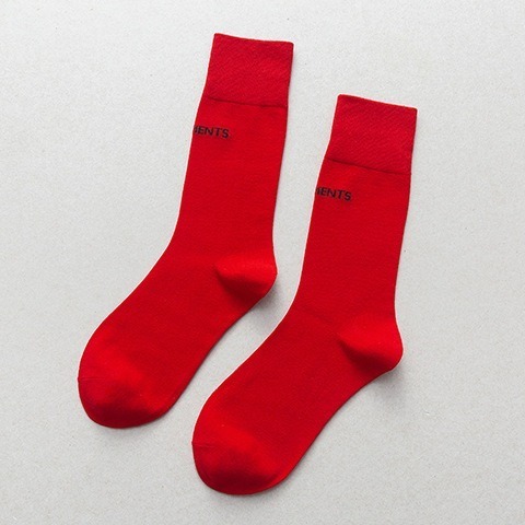 【JDUDS】女款潮流字母長襪 中筒襪 長襪 潮流單品 流行 女襪 潮流襪 襪子-規格圖9