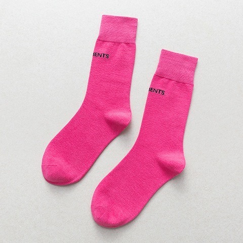 【JDUDS】女款潮流字母長襪 中筒襪 長襪 潮流單品 流行 女襪 潮流襪 襪子-規格圖9