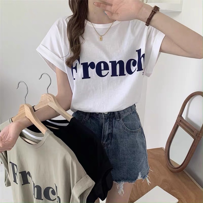 【JDUDS】 字母設計感捲邊落肩 飛飛袖短袖 T恤 寬鬆捲邊中長版上衣  飛飛袖-細節圖5