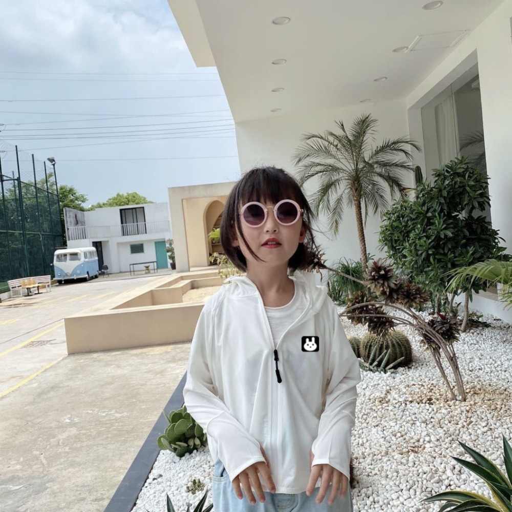 【JDUDS】 男女兒童冰絲防曬衣小兔子防曬服超薄透氣防紫外線超薄外套 小兔標防曬外套-細節圖7