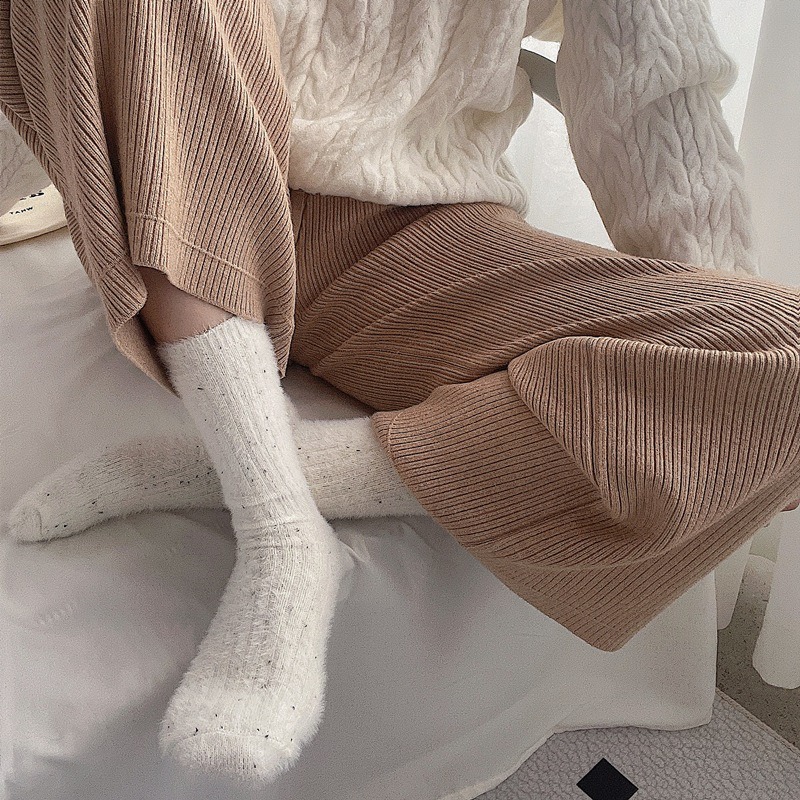 【JDUDS】水貂絨加厚少女中筒襪 保暖襪 毛絨襪 推推襪 地板襪 奶油色系襪 襪子-細節圖5