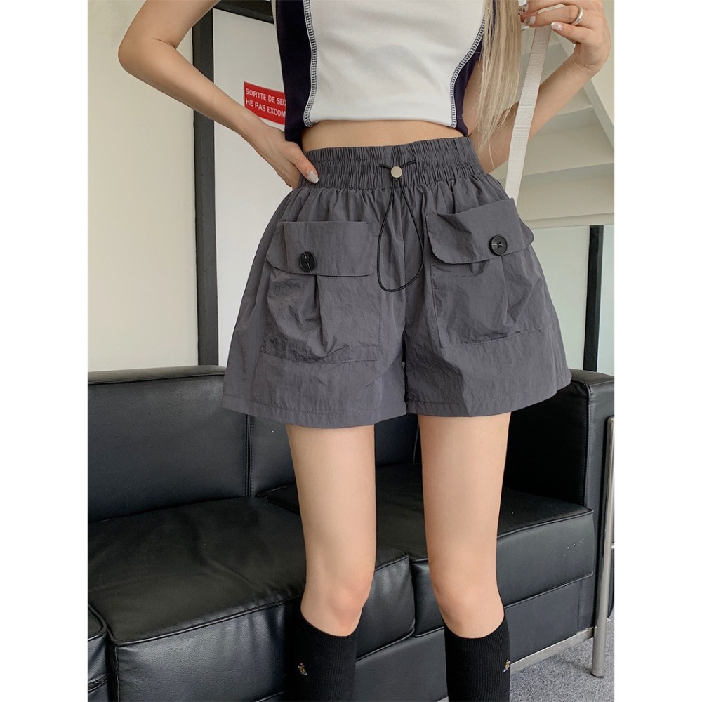 【JDUDS】雙口袋休閒女短褲 慵懶風 春夏新款 抽繩鬆緊腰 闊腿工裝薄短褲-細節圖3