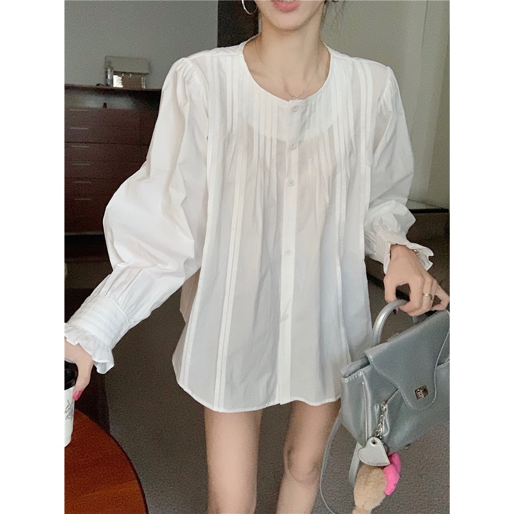 【菲灰及白】預購款_氣質白色圓領收袖口上衣搭配針織背心-細節圖7