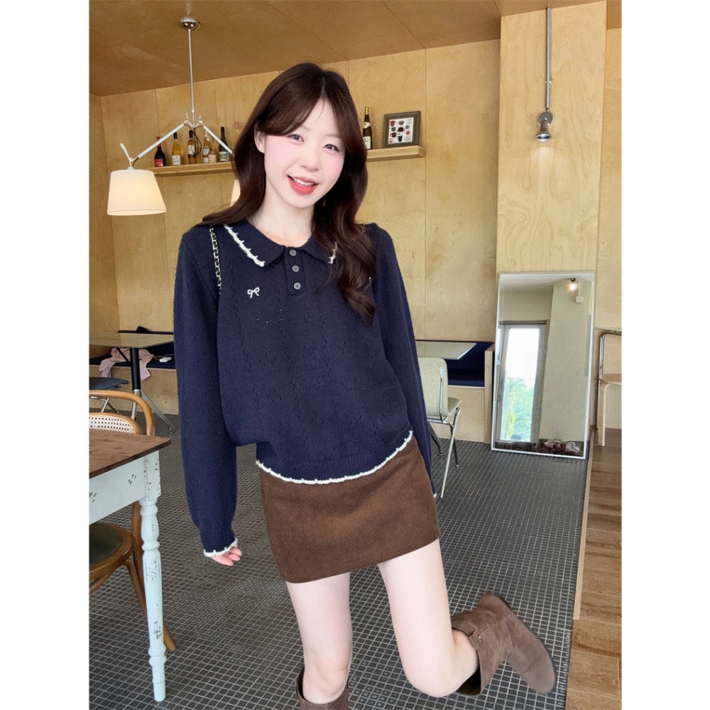 【菲灰及白】預購款_甜美翻領刺繡長袖針織毛衣-細節圖3