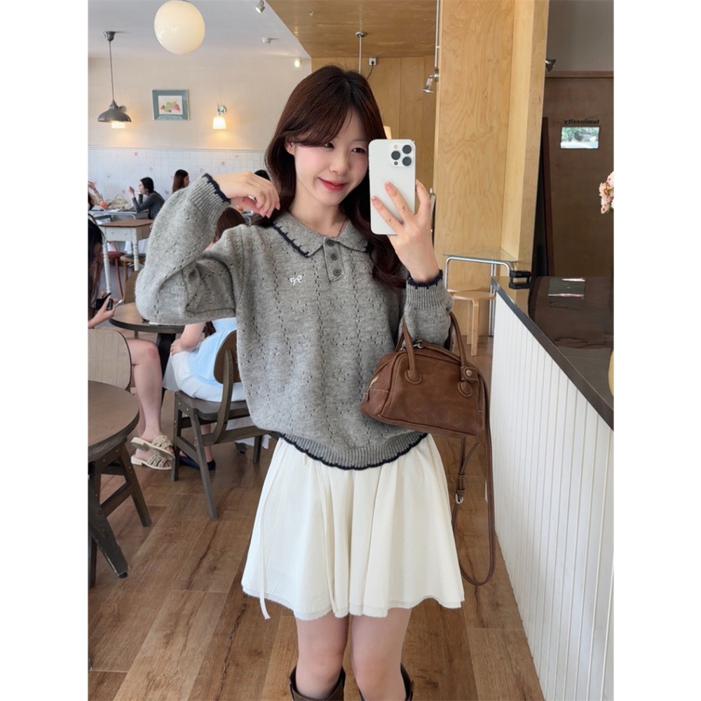 【菲灰及白】預購款_甜美翻領刺繡長袖針織毛衣-細節圖5