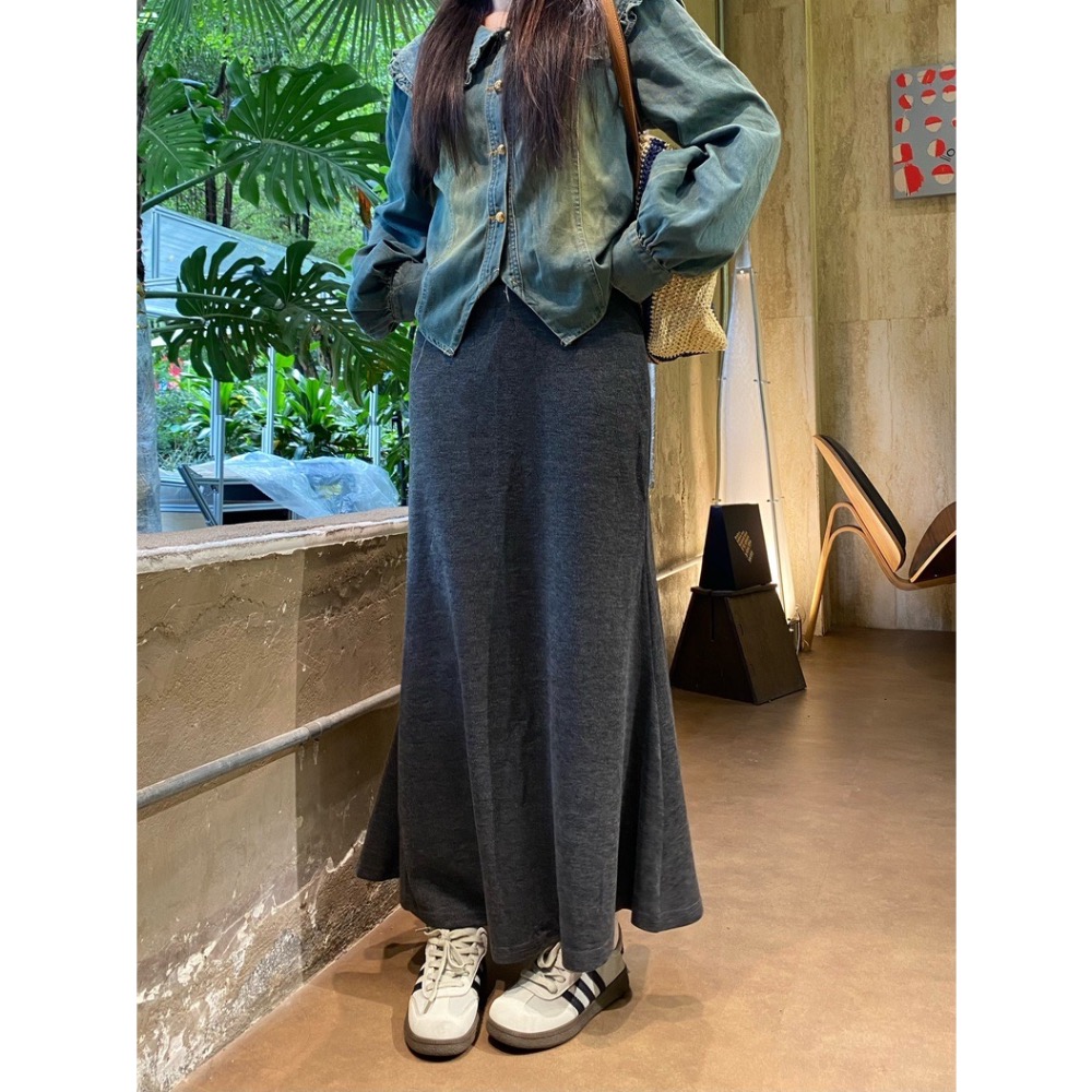 【菲灰及白】預購款_基本款氣質垂墜感魚尾裙長裙-細節圖3