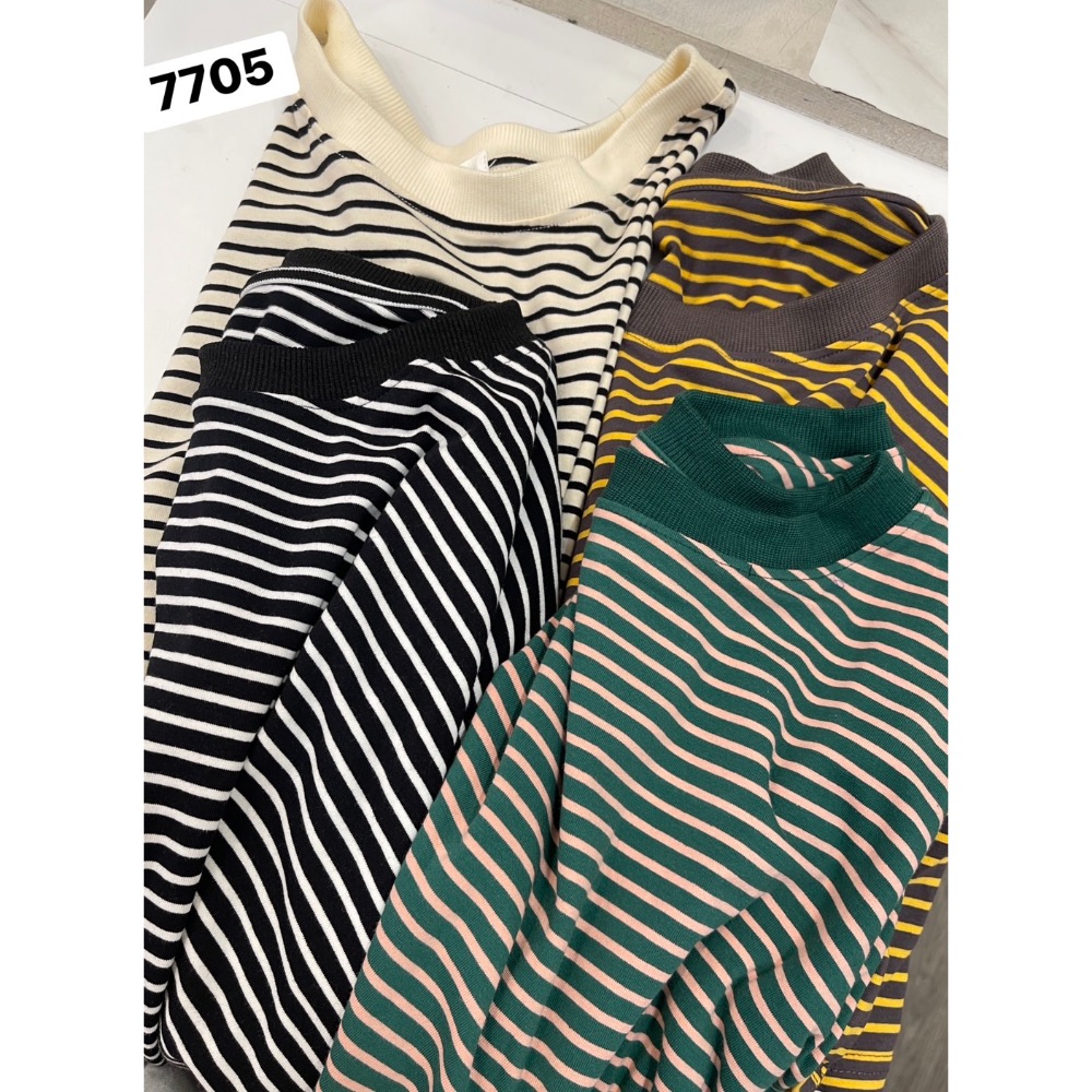 7705 寬鬆廷布條紋上衣-細節圖2