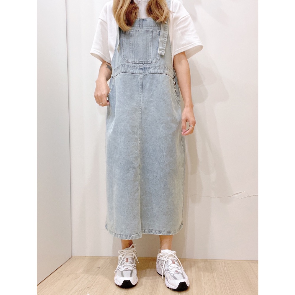 162韓版前大口袋吊帶裙-細節圖9