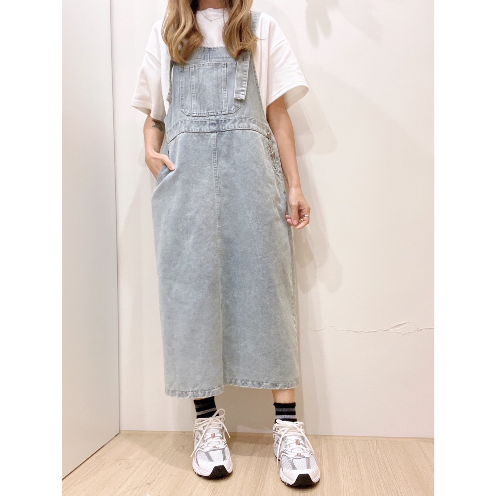 162韓版前大口袋吊帶裙-細節圖10