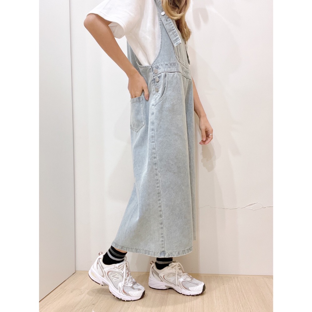 162韓版前大口袋吊帶裙-細節圖11