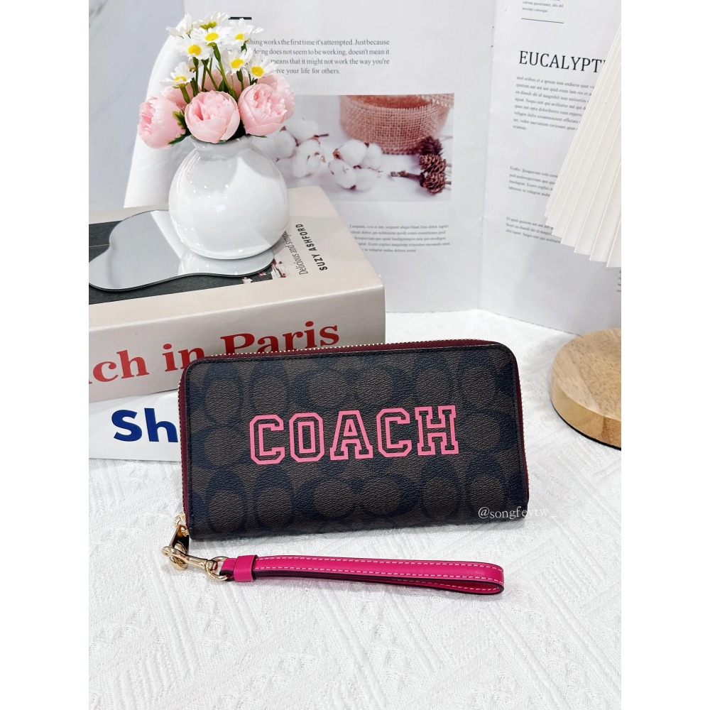 美國代購🇺🇸台灣現貨 Coach 聯名款 手掛拉鍊長夾-細節圖8