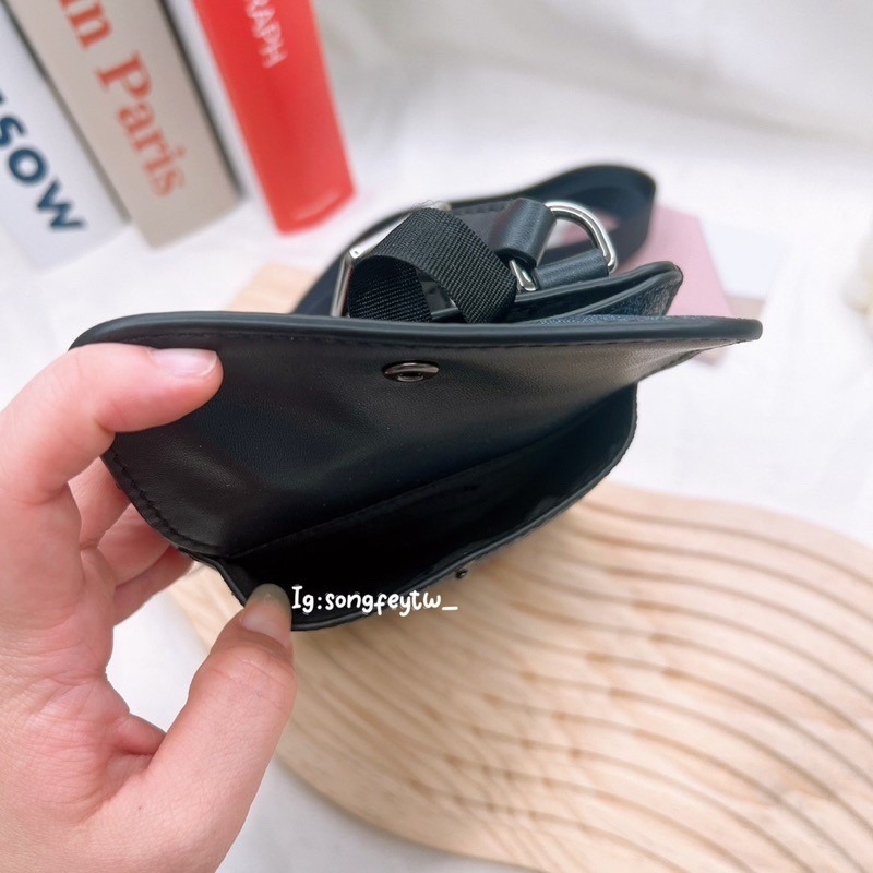 美國代購🇺🇸台灣現貨 Michael Kors｜MK 男款 手機包 斜背包-細節圖4