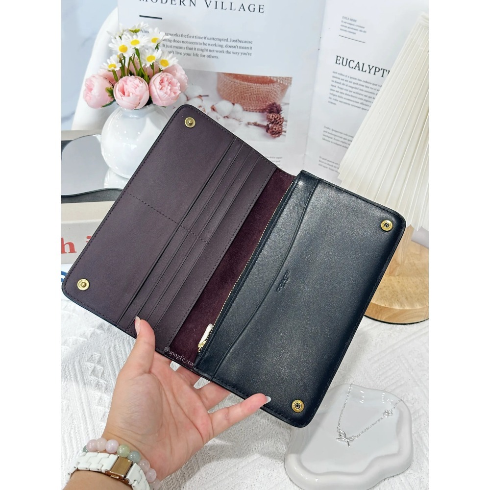 美國代購🇺🇸台灣現貨 Coach 專櫃款 對開兩折薄長夾-細節圖3