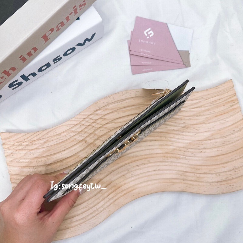 美國代購🇺🇸台灣現貨 MK 兩折薄長夾-細節圖4