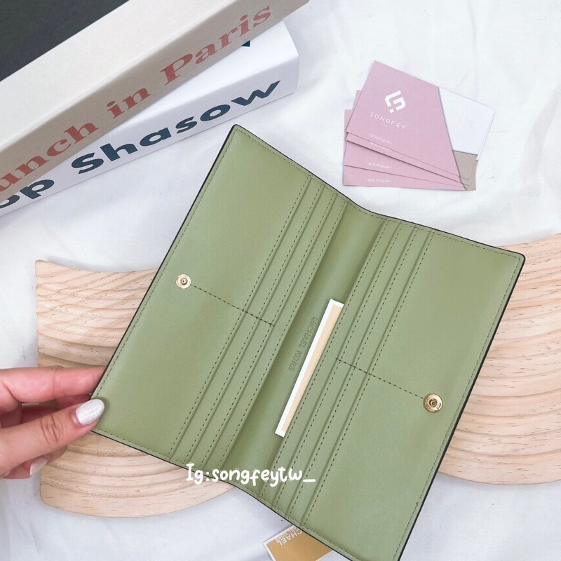 美國代購🇺🇸台灣現貨 MK 兩折薄長夾-細節圖5