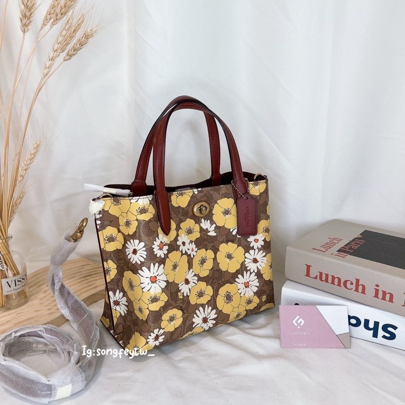 美國代購🇺🇸台灣現貨 Coach 專櫃款 花卉小托特 手提斜背包-細節圖4