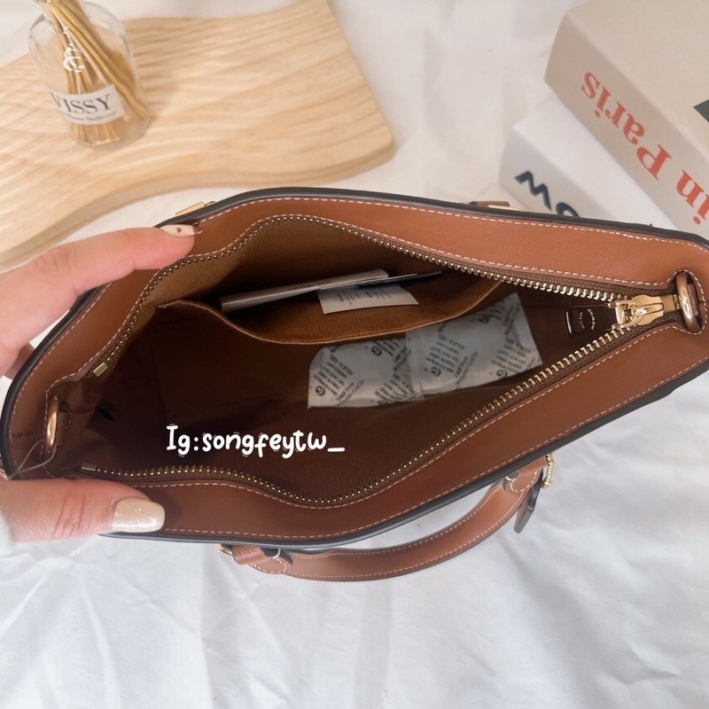 美國代購🇺🇸台灣現貨 Coach 新款小托特 手提斜背托特包-細節圖3