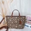 美國代購🇺🇸台灣現貨 Coach 新款小托特 手提斜背托特包-規格圖6