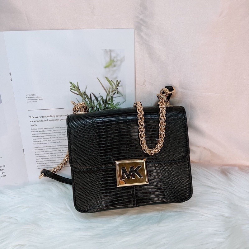 美國代購 台灣現貨 MK 簍空logo 信封包 肩背包 斜背包-細節圖7