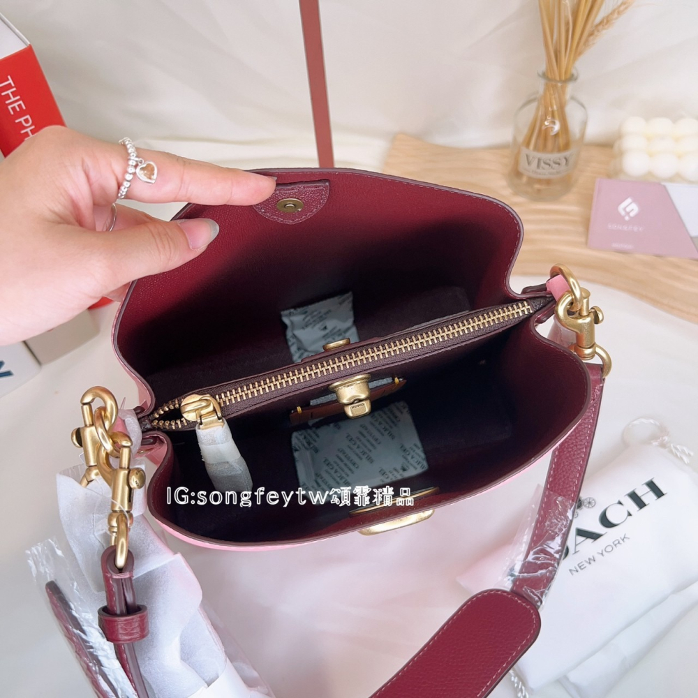 美國代購 台灣現貨 Coach 專櫃款水桶包 肩背包 斜背包-細節圖2